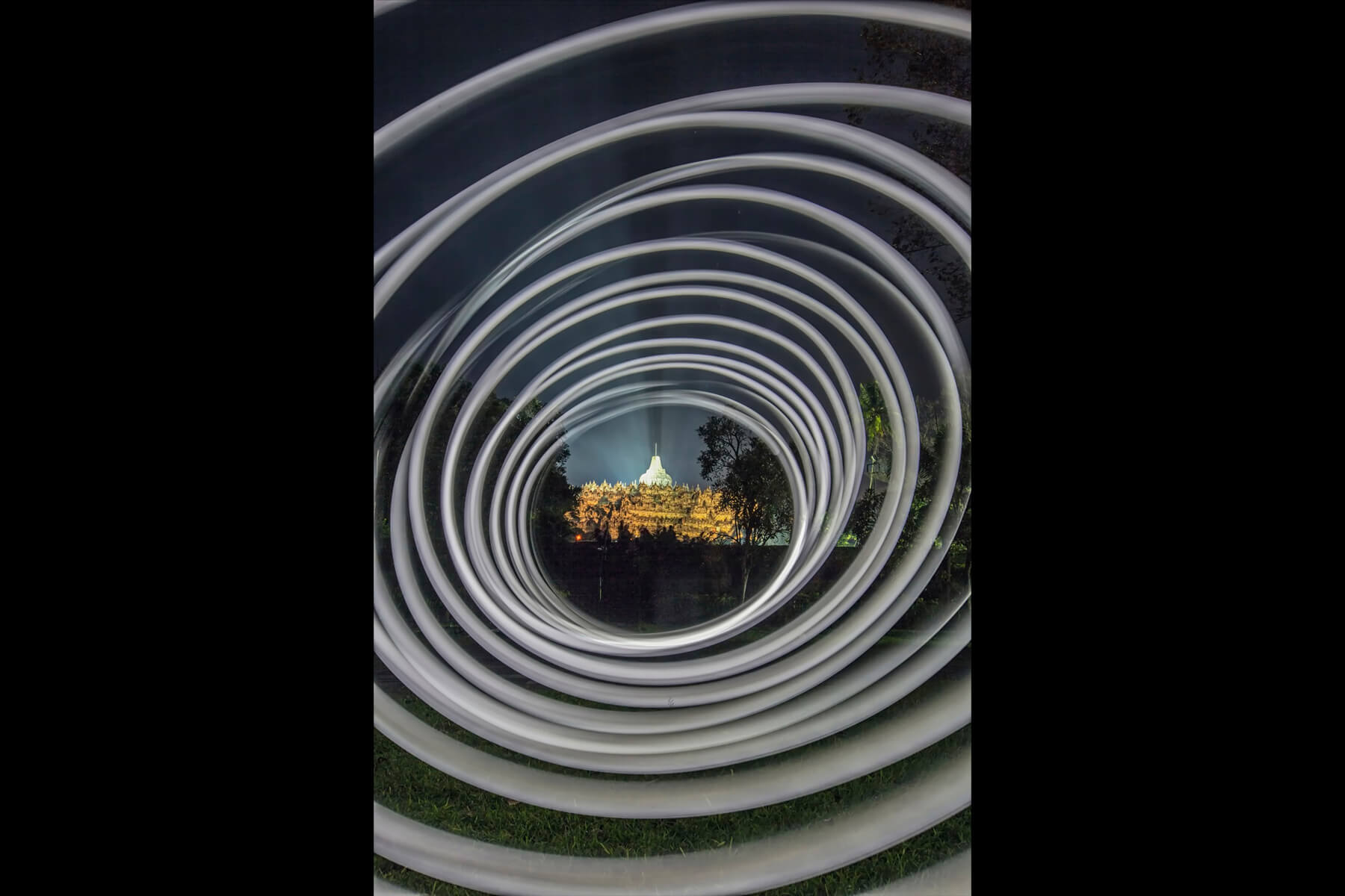 Borobudur Swirl
