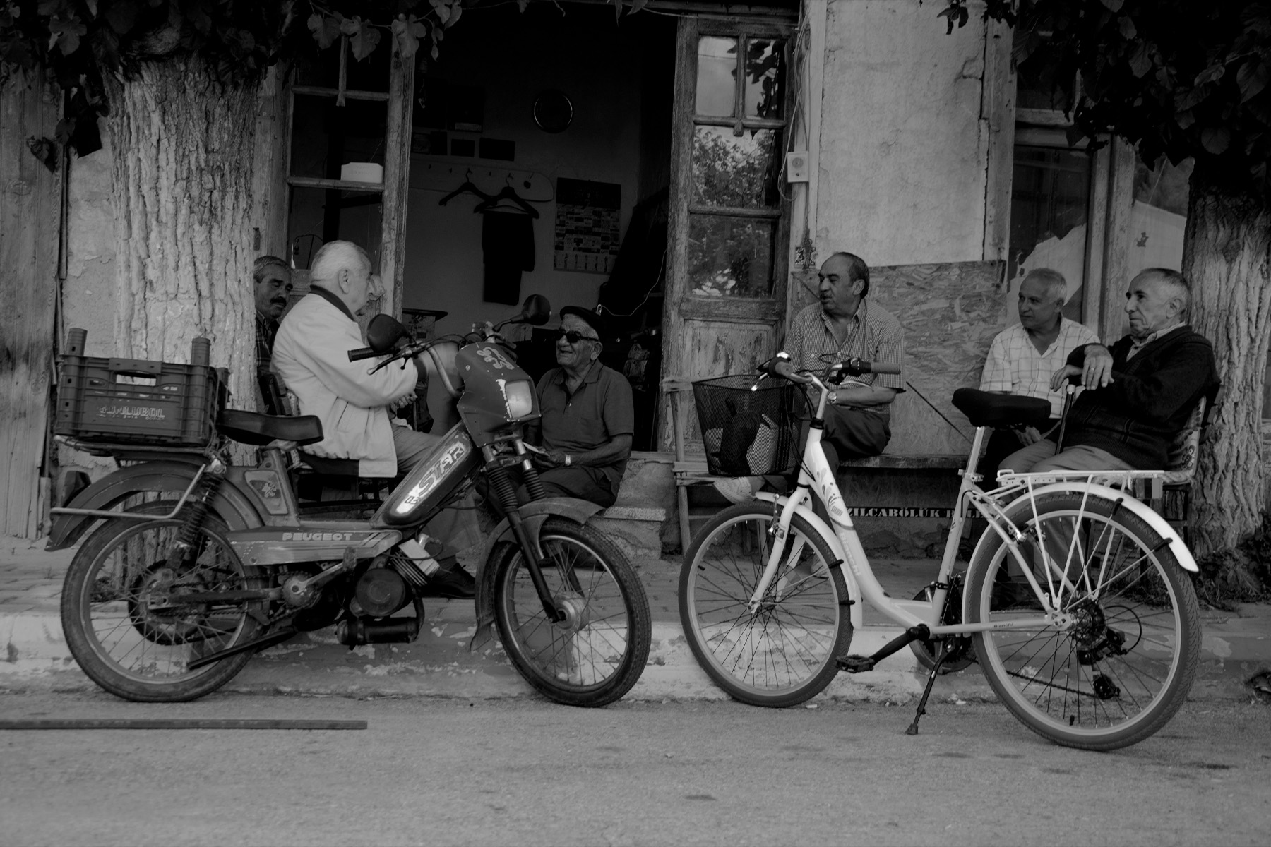 4-Siyah Beyazdan Notlar-4