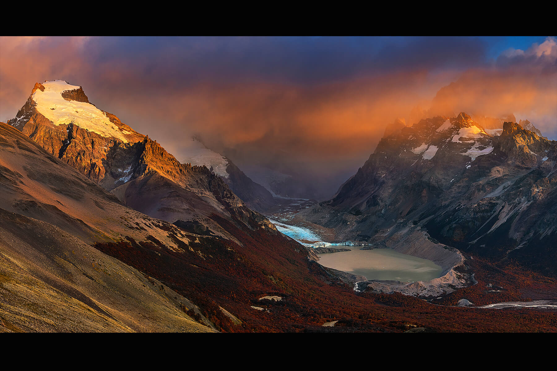 Cerros Iluminados